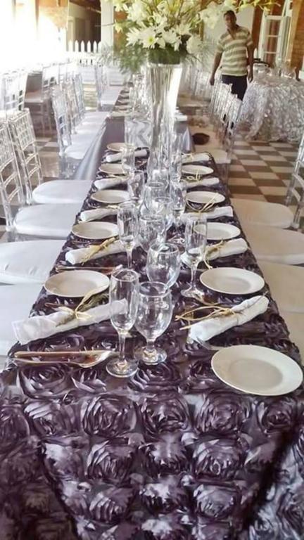 אוצ'ו ריוס Village Hotel מראה חיצוני תמונה