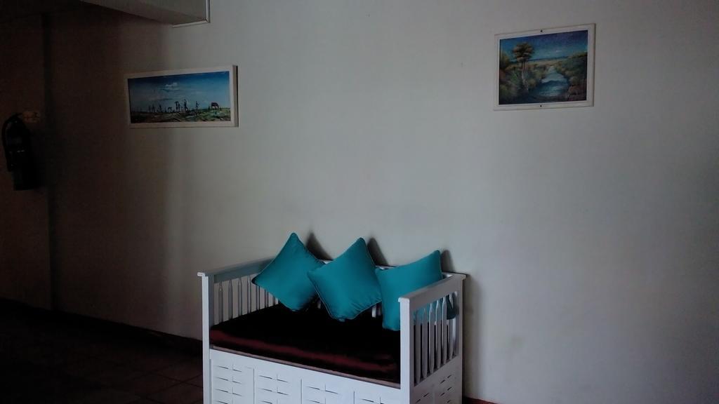 אוצ'ו ריוס Village Hotel מראה חיצוני תמונה